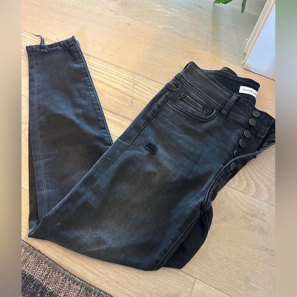 Flying Monkey Skinny Jeans - size 28